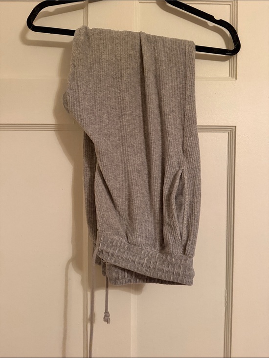 American Eagle Outfitters Pants - American Eagle Outfitters Gray Ribbed Track Joggers